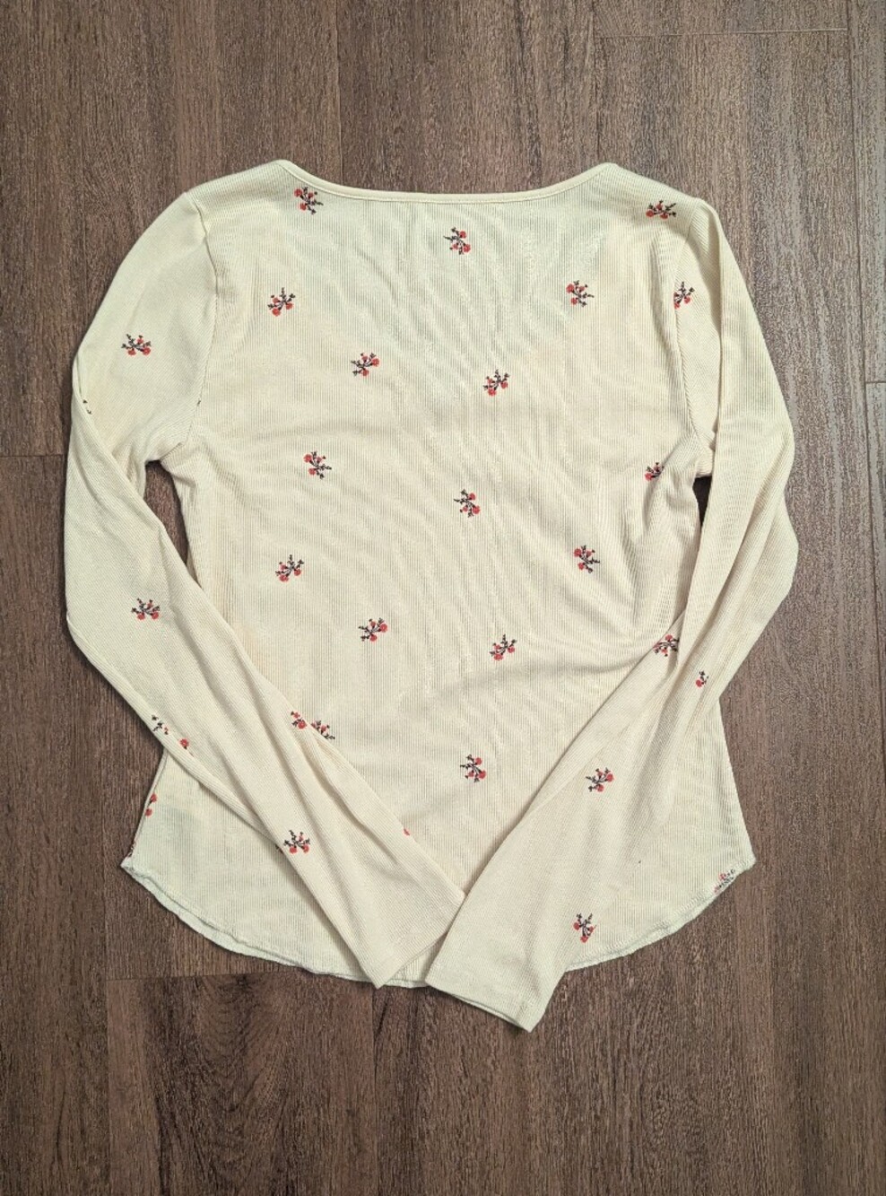 Old Navy Ribbed Top - Picture 3 of 3